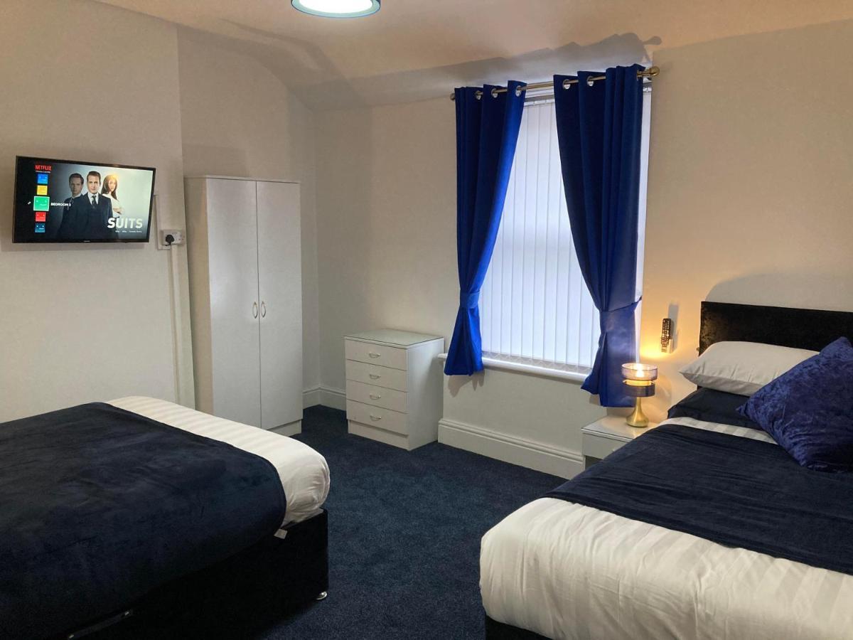 Agapi Apartment - Sea View Sleeps Ten Blackpool Esterno foto