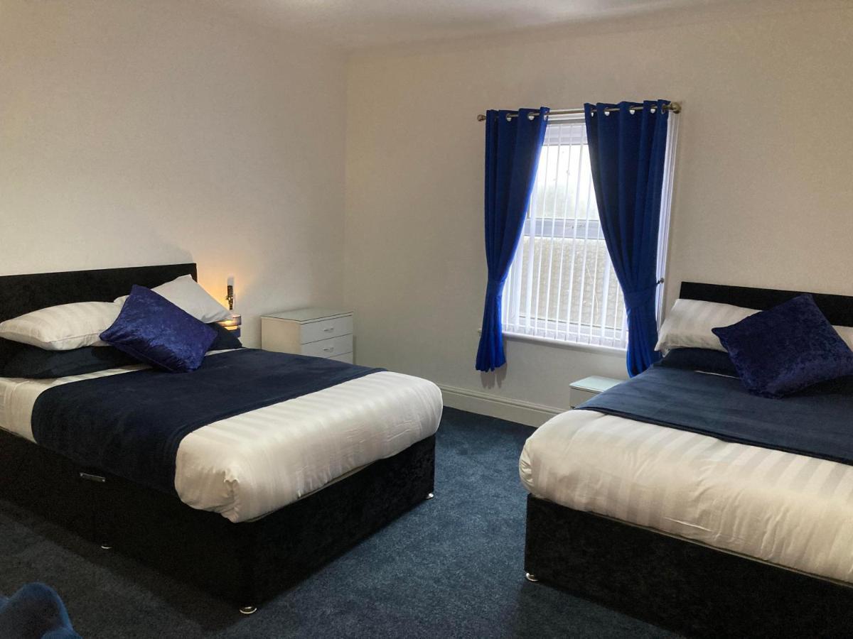 Agapi Apartment - Sea View Sleeps Ten Blackpool Esterno foto